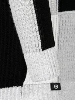 Cambridge Pattern Black White Truien