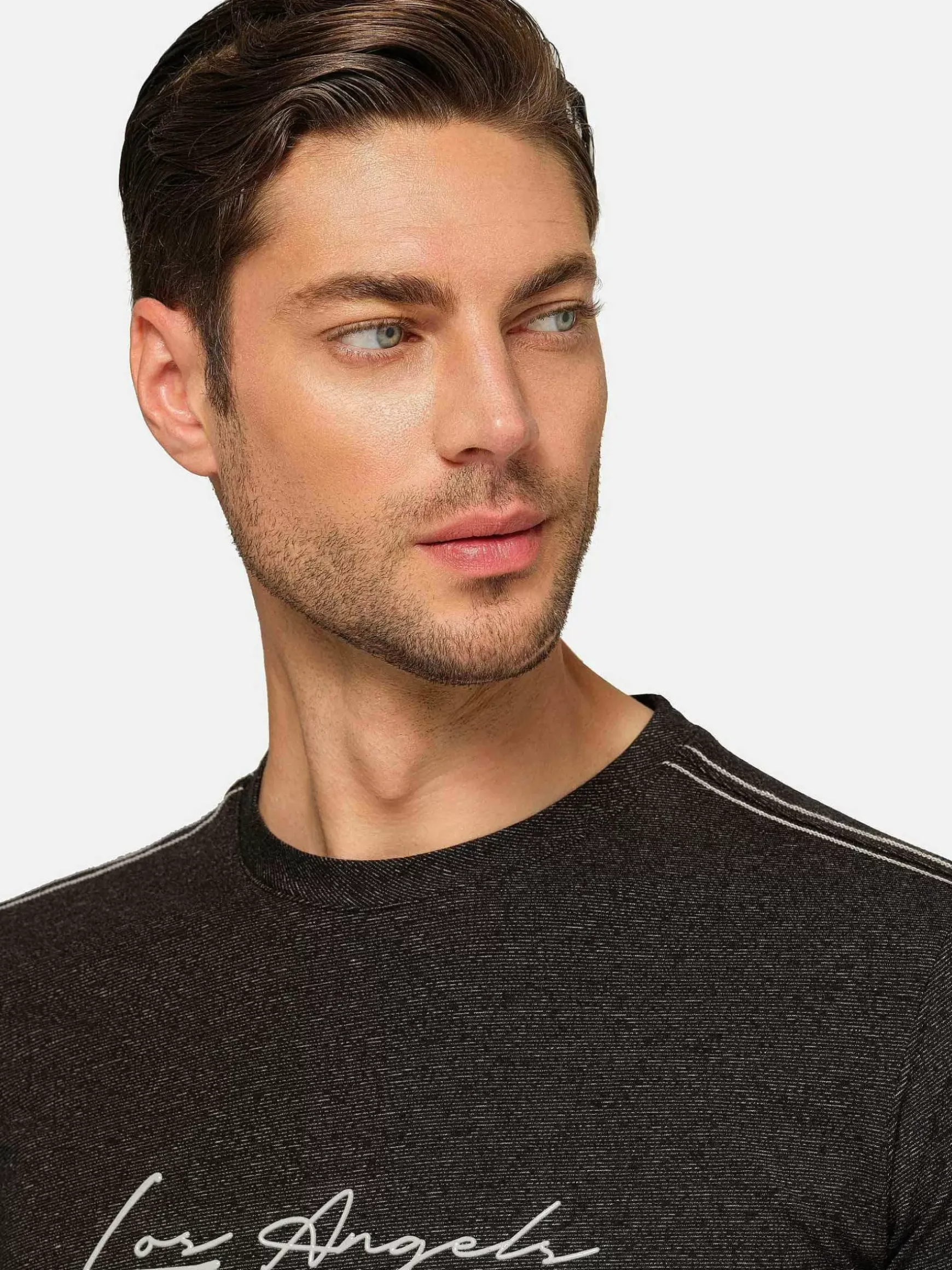 Hermosa Graphic Black T-Shirt