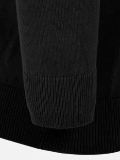 Larry Black Pullover