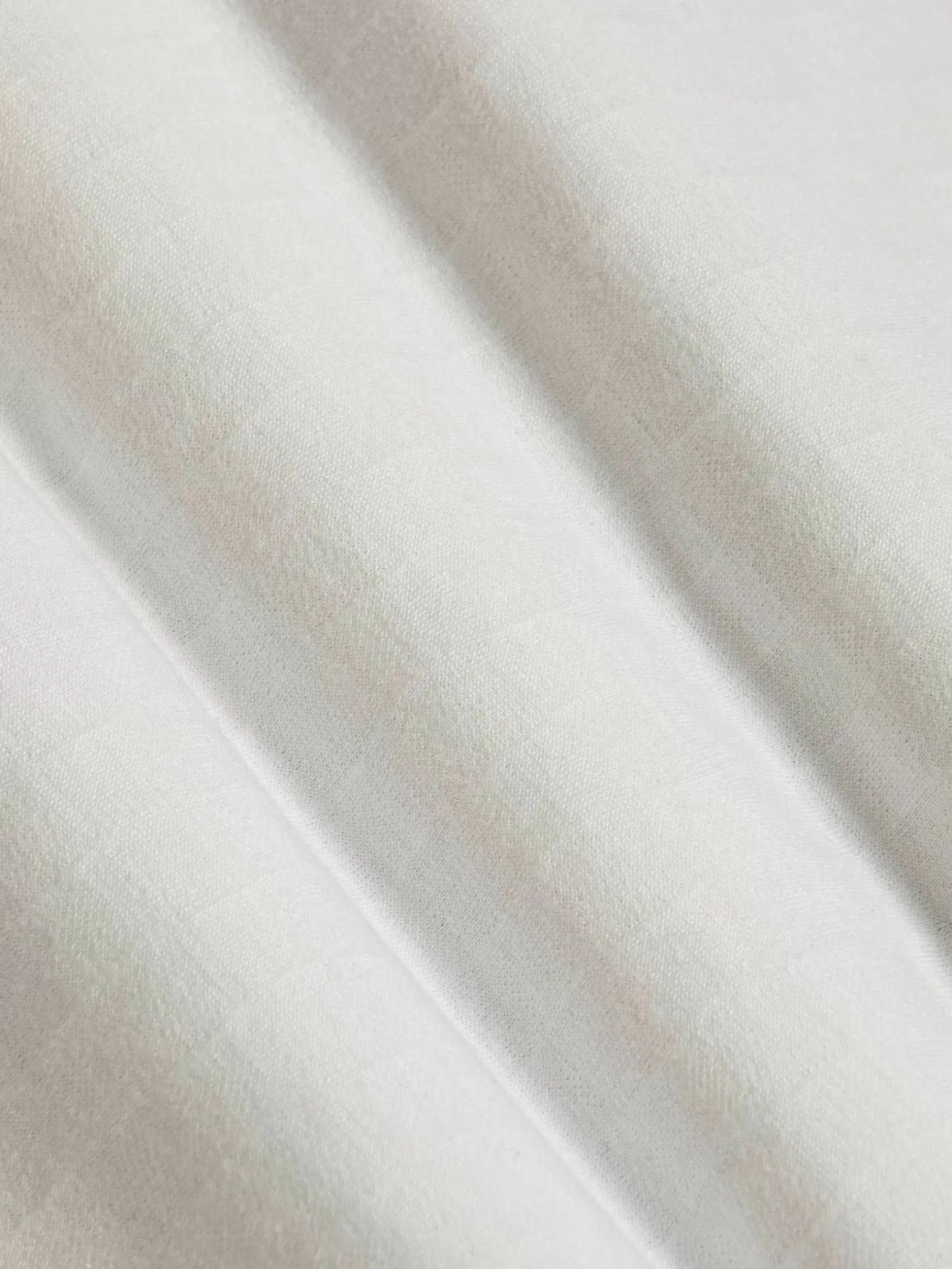 Morpheus Slim Fit Stretched White T-Shirt