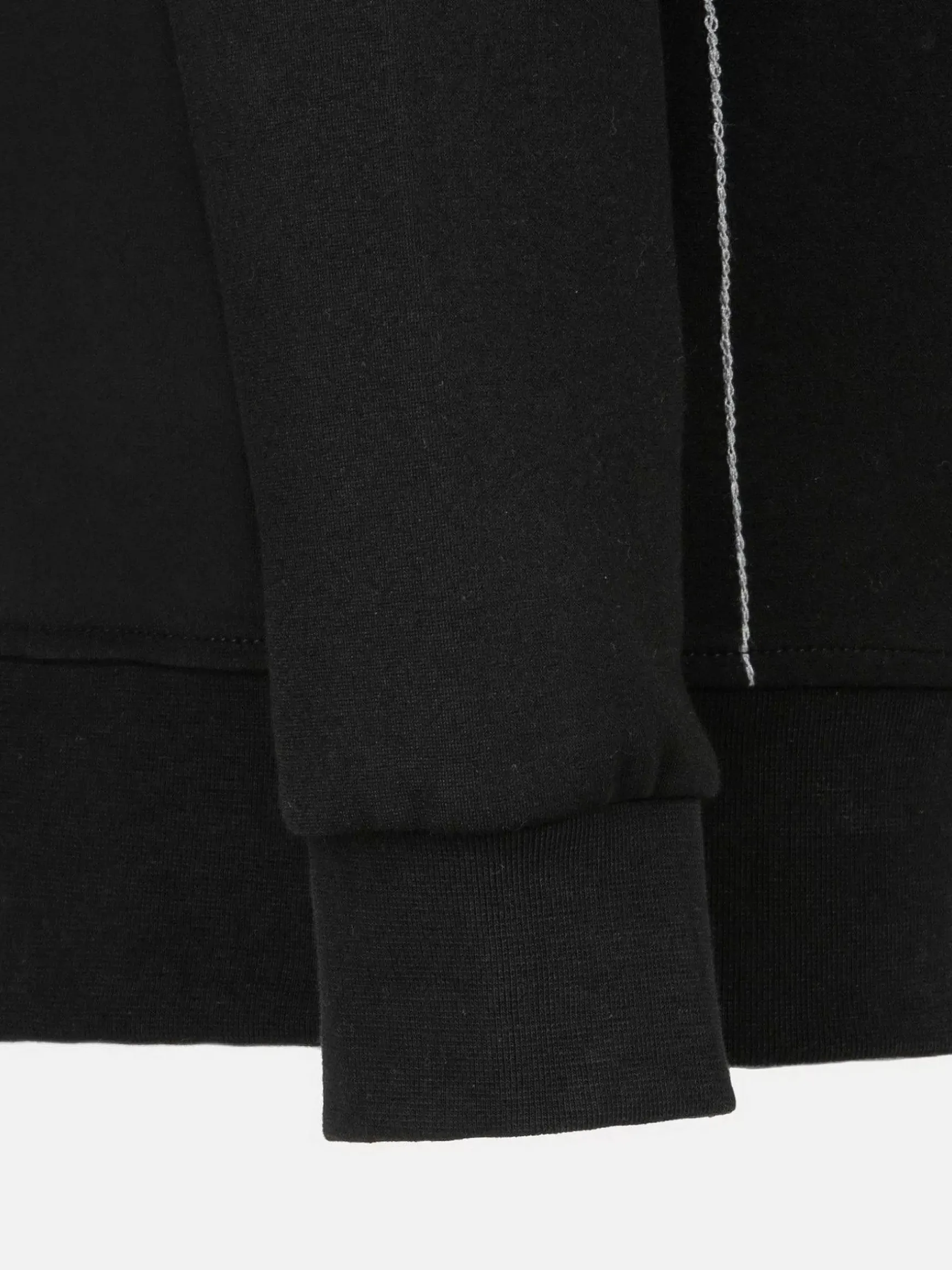 Sedona Round-Neck Grey Black Sweater